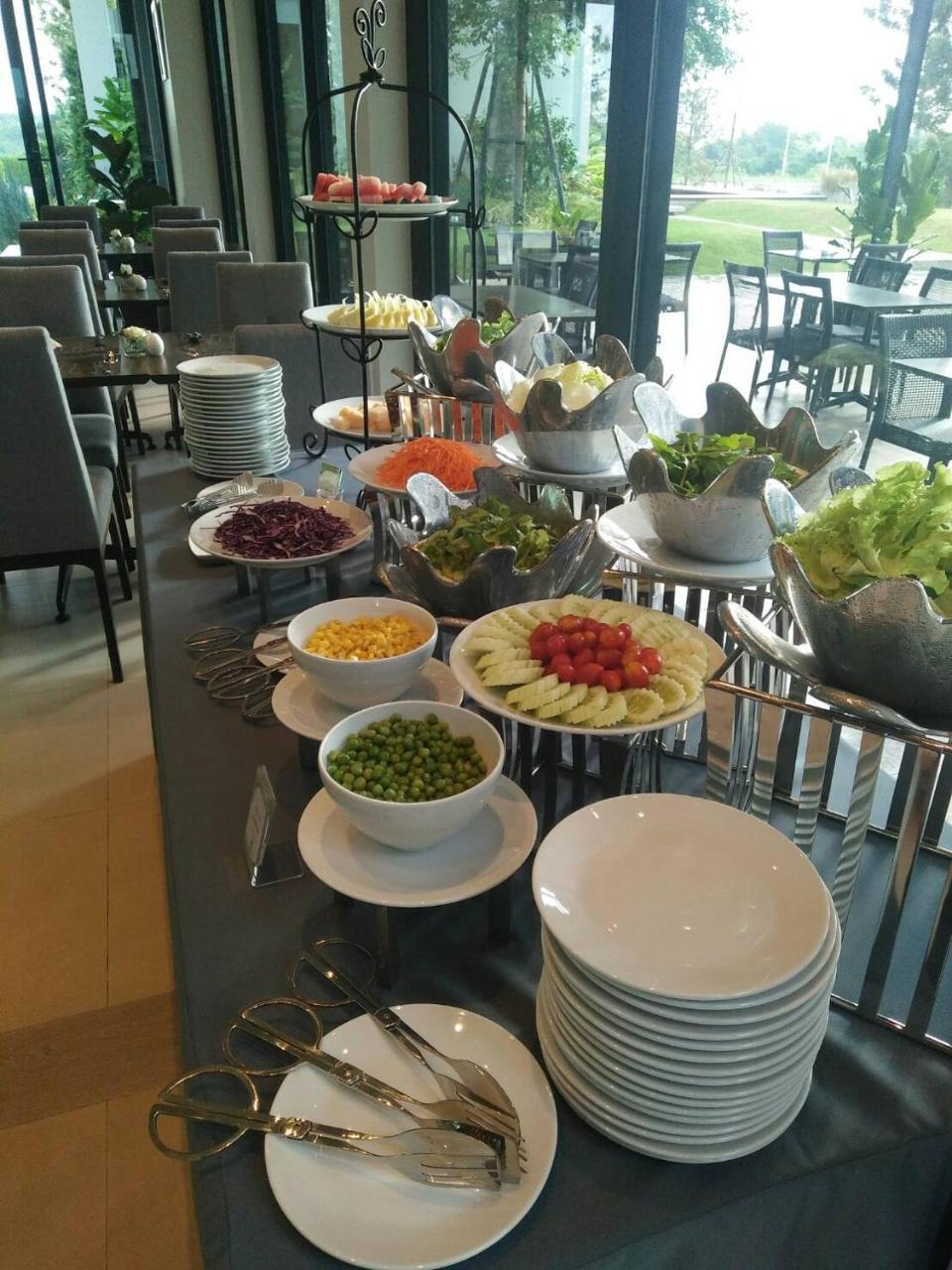 Green Ville Laguna Hotel Sung Noen Dış mekan fotoğraf